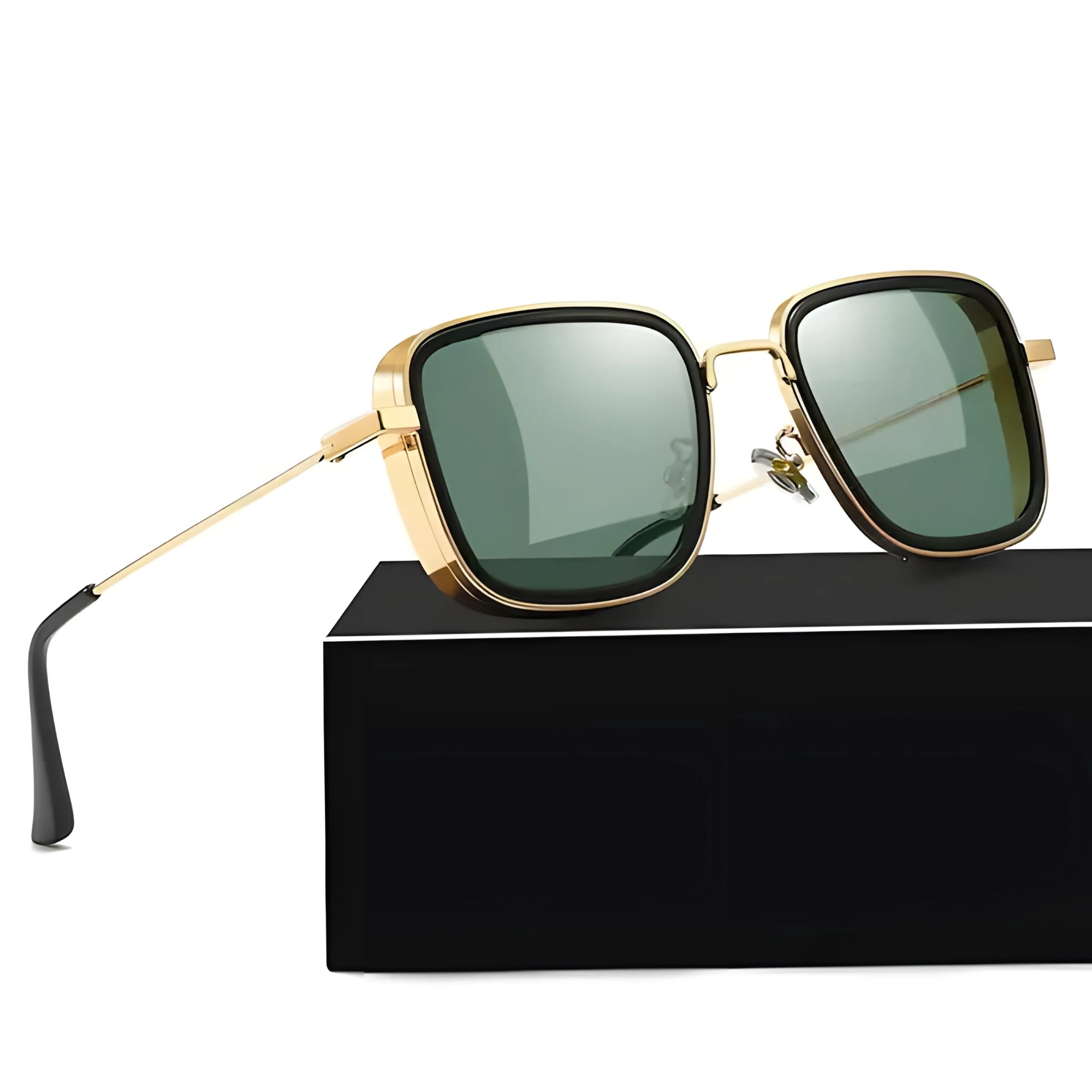 Fame Series Retro Square Sunglasses - Gold Frame Green Lens Fame Series Retro Square Sunglasses - Gold Frame Green Lens