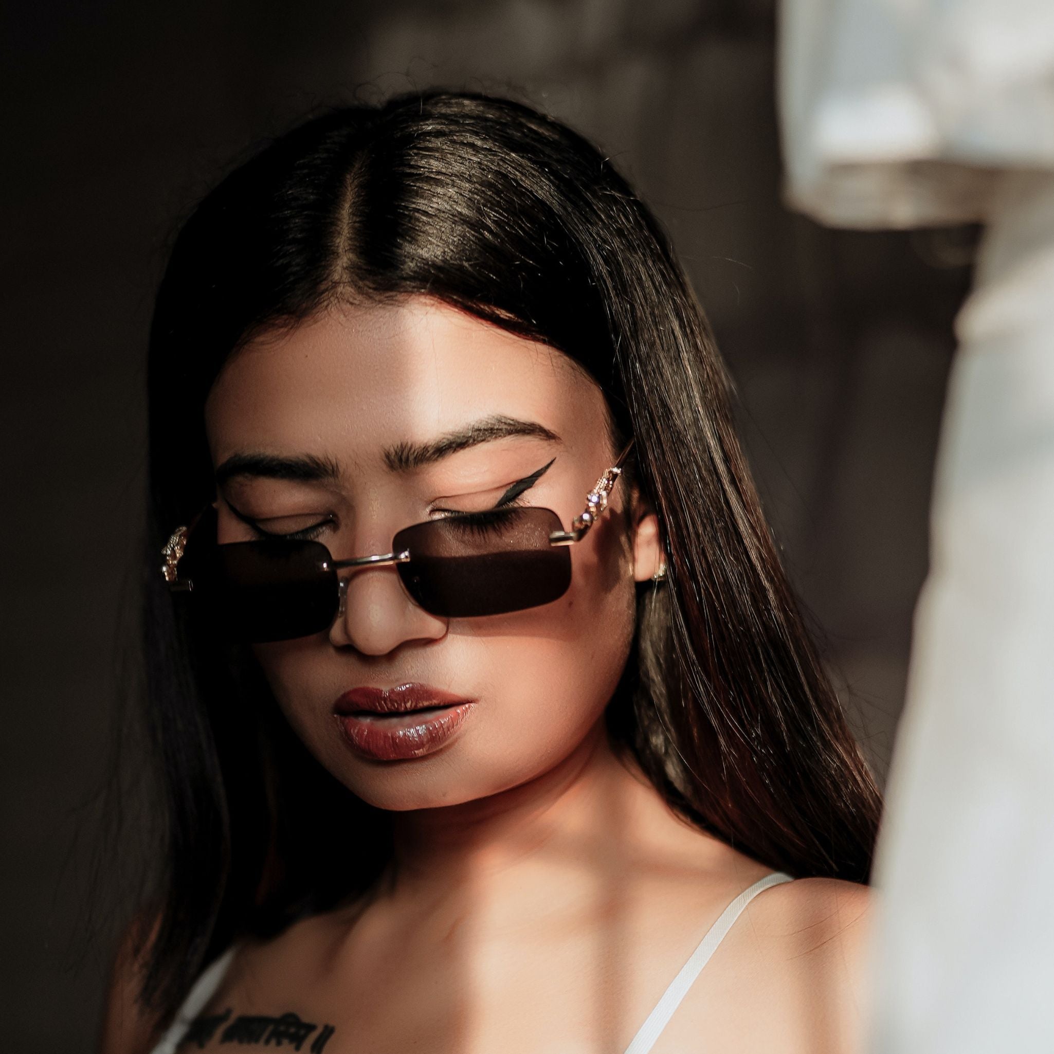 HautRim Series Rimless Rectangle Unisex Sunglasses - Gold Frame Black Lenses HautRim Series Rimless Rectangle Unisex Sunglasses - Gold Frame Black Lenses